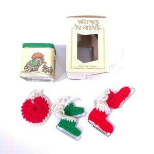 Wicks N Things Tin With Vintage Handmade Yarn Craft Stockings Vintage